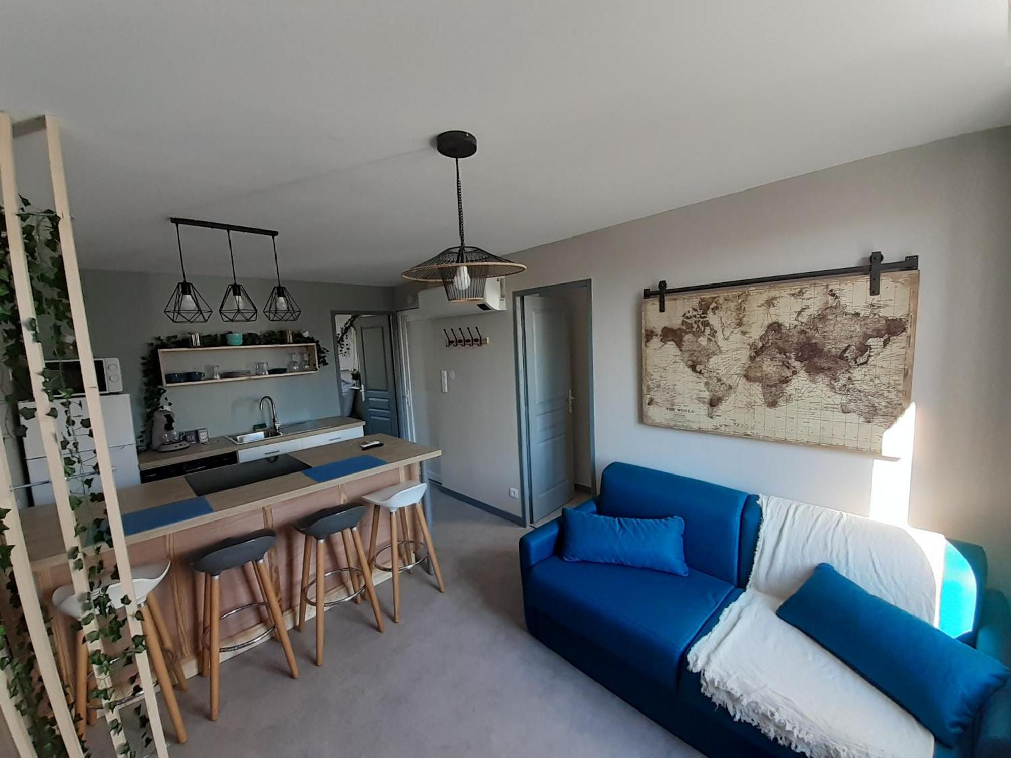 Bosquet, A Valenciennes Apartment